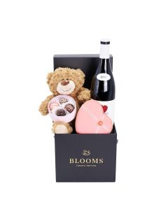 Mother’s Day Wine & Teddy Gift Box