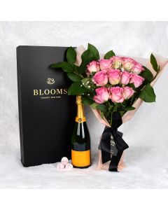 Valentine's Day 12 Stem Pink Rose Bouquet With Box & Champagne