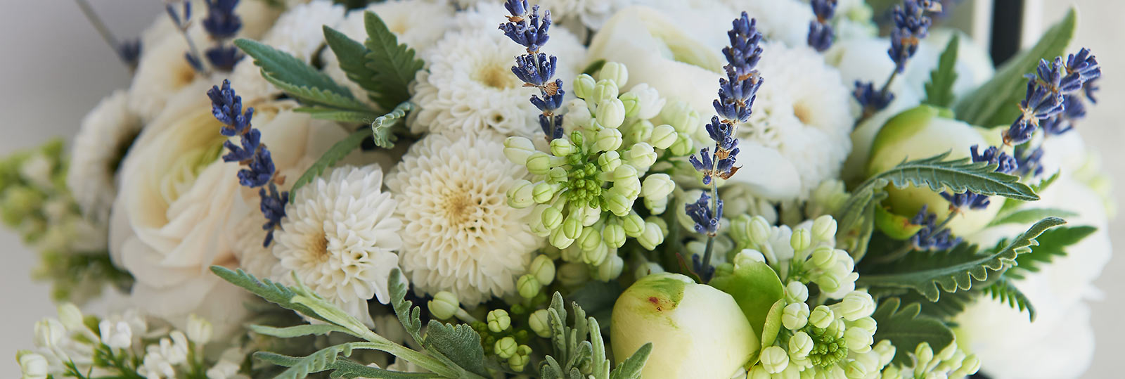Bestseller Gift Delivery – Chicago Floral Designs 
