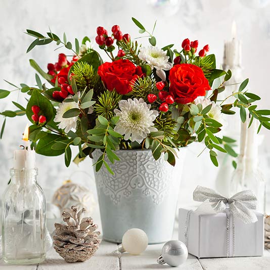 Traditional Holiday Flowers Gift Delivery – Chicago Floral Designs